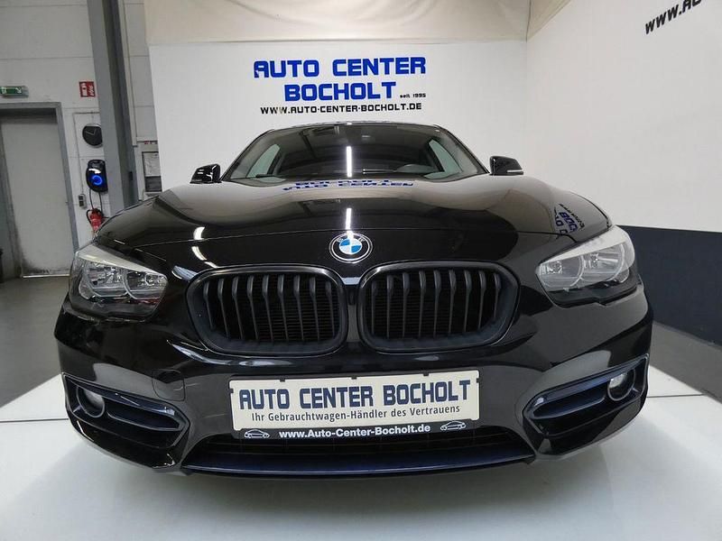 Schwarz Gebraucht 2017 BMW 118 Sport Line Kleinwagen | 11.900 € (Guter Preis) - Bild 1/4