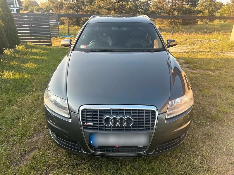 Grau Gebraucht 2006 Audi A6 S-Line Kombi | 3.500 € (Fairer Preis) - Bild 1/4
