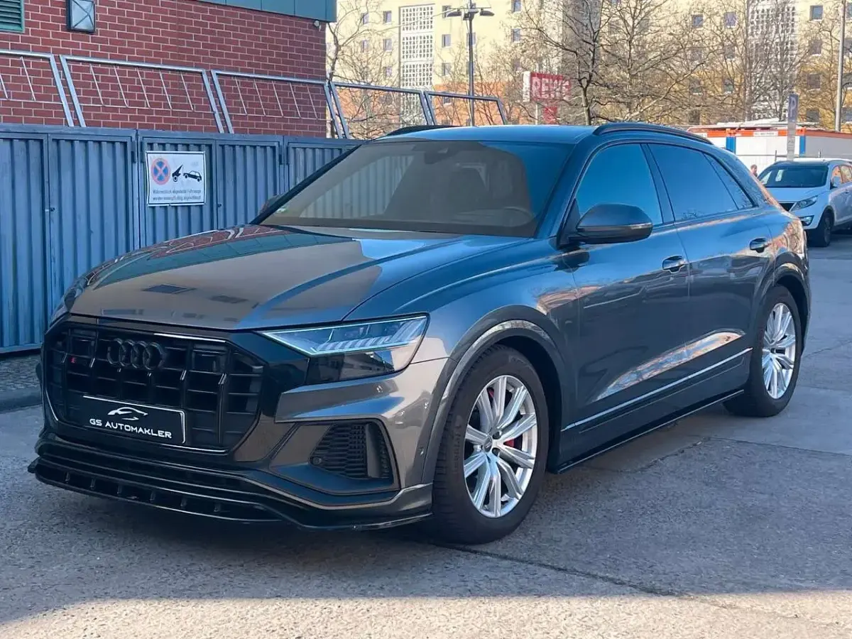 Gebraucht Audi SQ8 Sport 507 PS (372 kW) 2021 Grau SUV