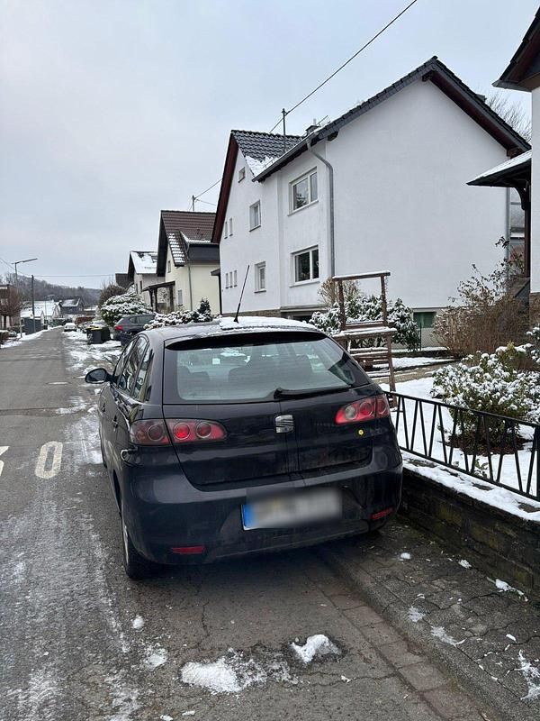 Schwarz Gebraucht 2006 Seat Ibiza Kleinwagen | 1.100 € (Guter Preis) - Bild 1/4