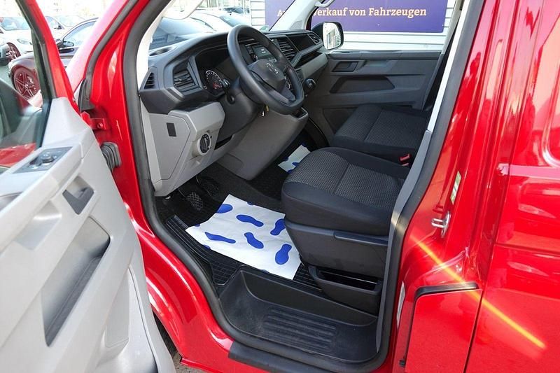 Gebraucht VW Transporter 110 PS (80 kW) 2020 Rot Van
