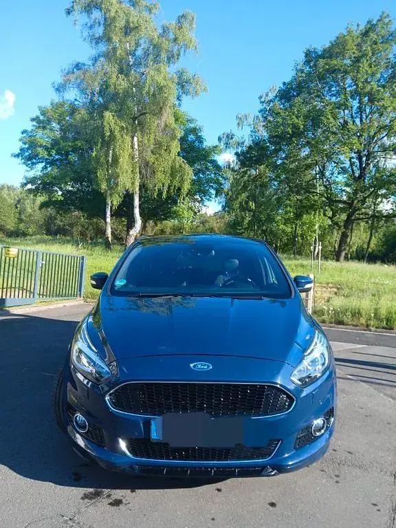 Używany Ford S-MAX ST-Line 190 KM (139 kW) 2019 Niebieski Minivan