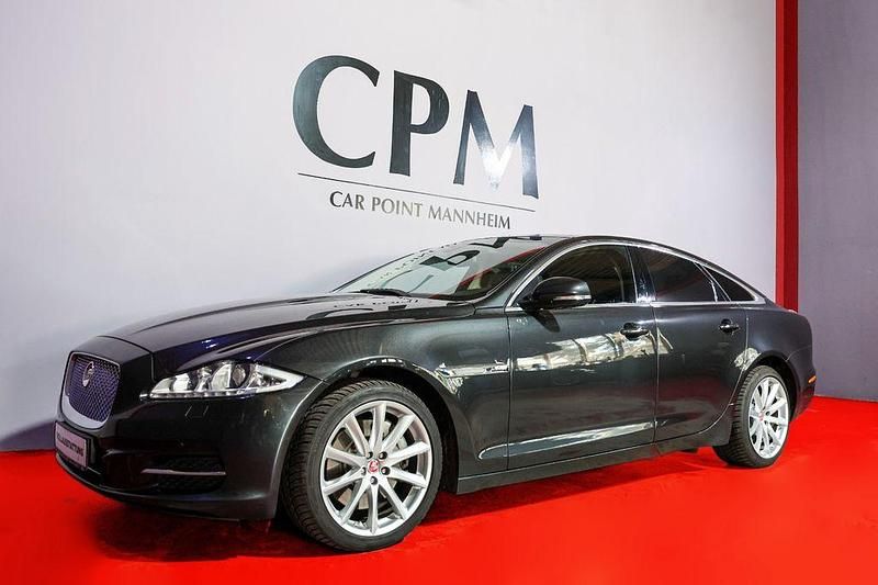 Gebraucht Jaguar XJ 275 PS (202 kW) 2014 Grau Limousine