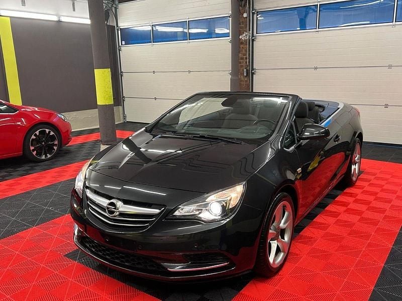 Gebraucht Opel Cascada Edition 170 PS (125 kW) 2013 Schwarz Cabrio