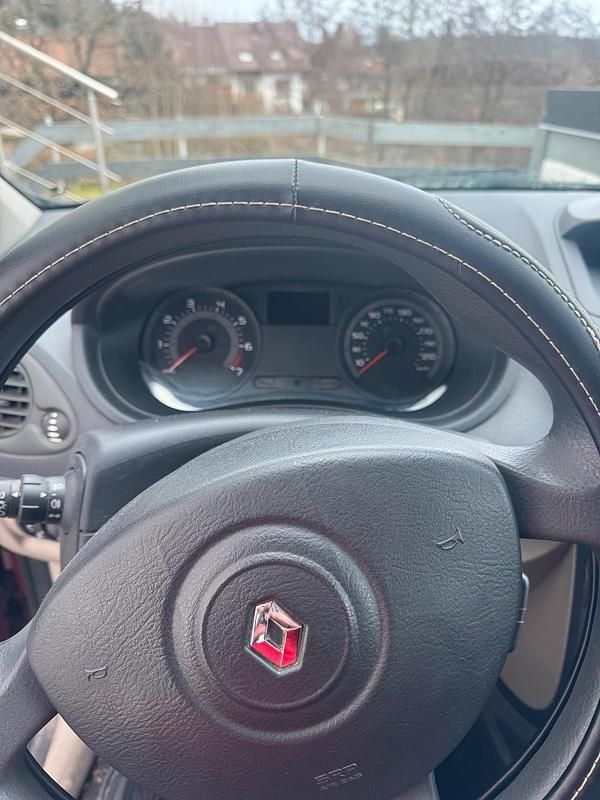 Gebraucht Renault Clio II 75 PS (55 kW) 2005 Rot Kleinwagen