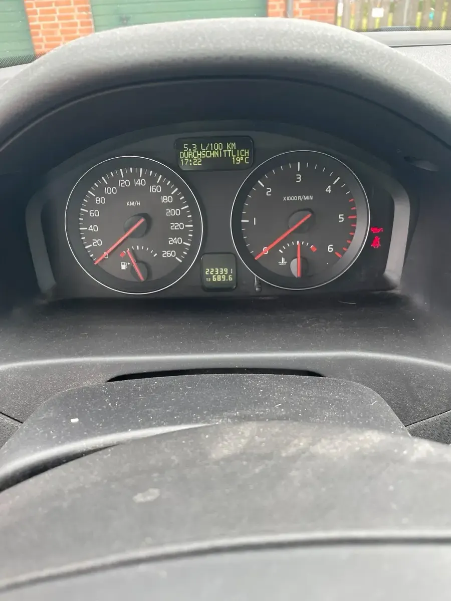 Gebraucht Volvo V50 136 PS (100 kW) 2010 Blau Kombi