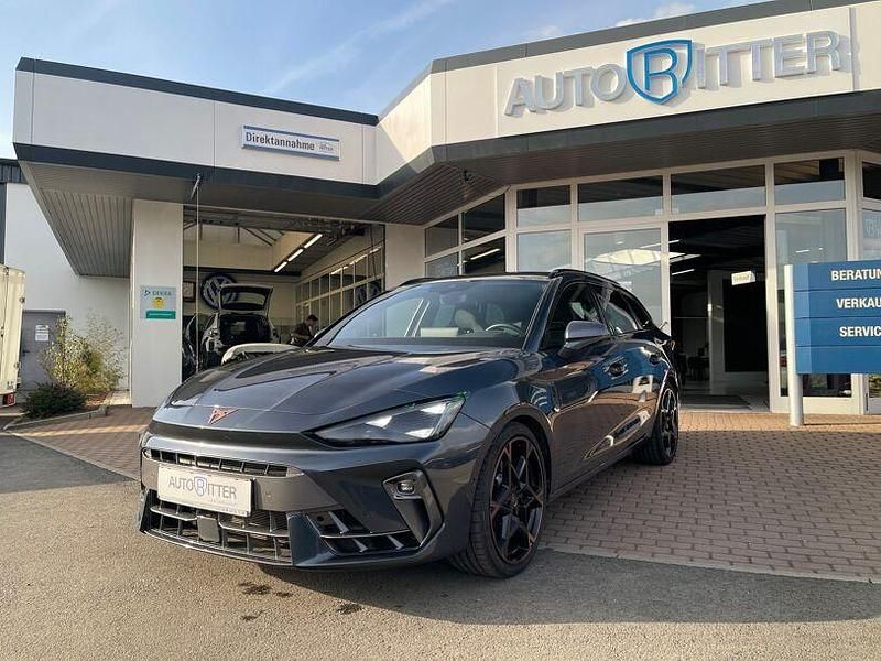 Gebraucht Cupra Leon VZ 333 PS (244 kW) 2025 Magnetic grau metallic (metallic) Kombi