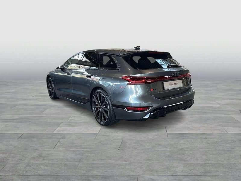 Gebraucht Audi A6 e-tron Performance 269 kW (367 PS) 2025 Daytonagrau perleffekt Kombi