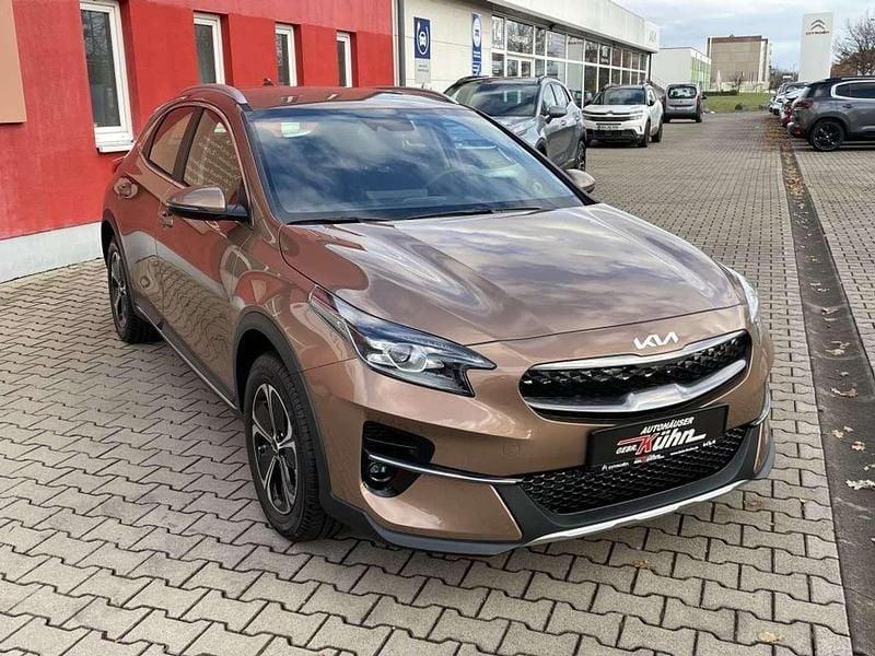 Używany Kia XCeed Vision 141 KM (103 kW) 2022 Brązowy SUV
