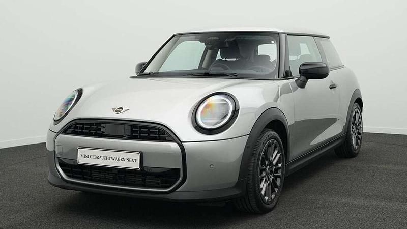 Gebraucht Mini Cooper Classic 156 PS (114 kW) 2024 Grau Kleinwagen