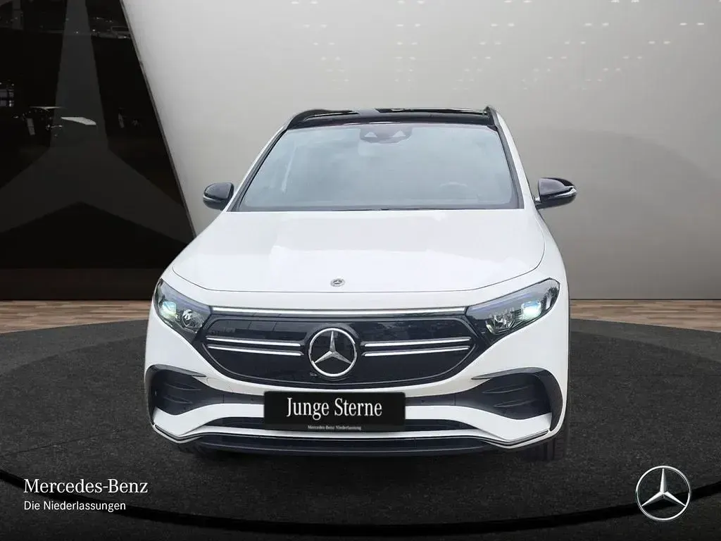 Gebraucht Mercedes EQA350 AMG 214 kW (292 PS) 2023 Polarweiß SUV