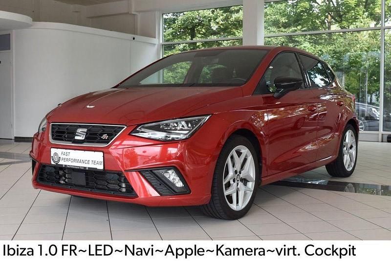 Rot Gebraucht 2021 Seat Ibiza FR Limousine | 15.990 € (Fairer Preis) - Bild 1/4