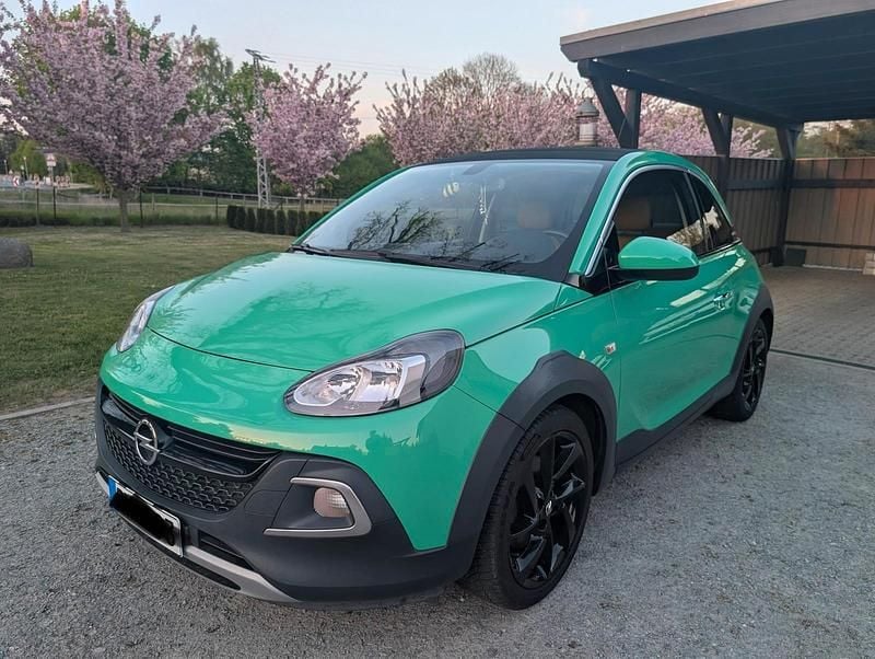 Gebraucht Opel Adam Rocks Rocks 116 PS (85 kW) 2015 Grün Kleinwagen