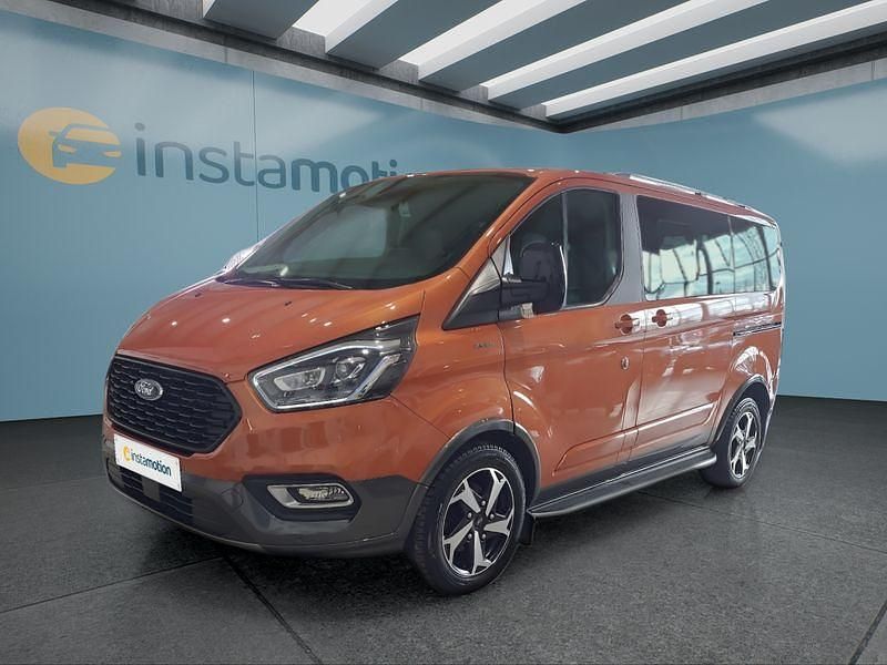 Orange Gebraucht 2021 Ford Tourneo Van / Kleinbus | 35.799 € (Etwas zu teuer) - Bild 1/4