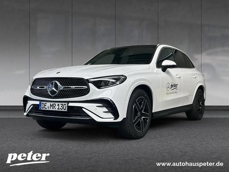 Weiß Gebraucht 2025 Mercedes GLC220 AMG SUV | 58.470 € (Superpreis) - Bild 1/4