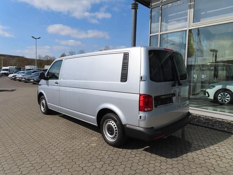Gebraucht VW Transporter 150 PS (110 kW) 2022 Silber Van