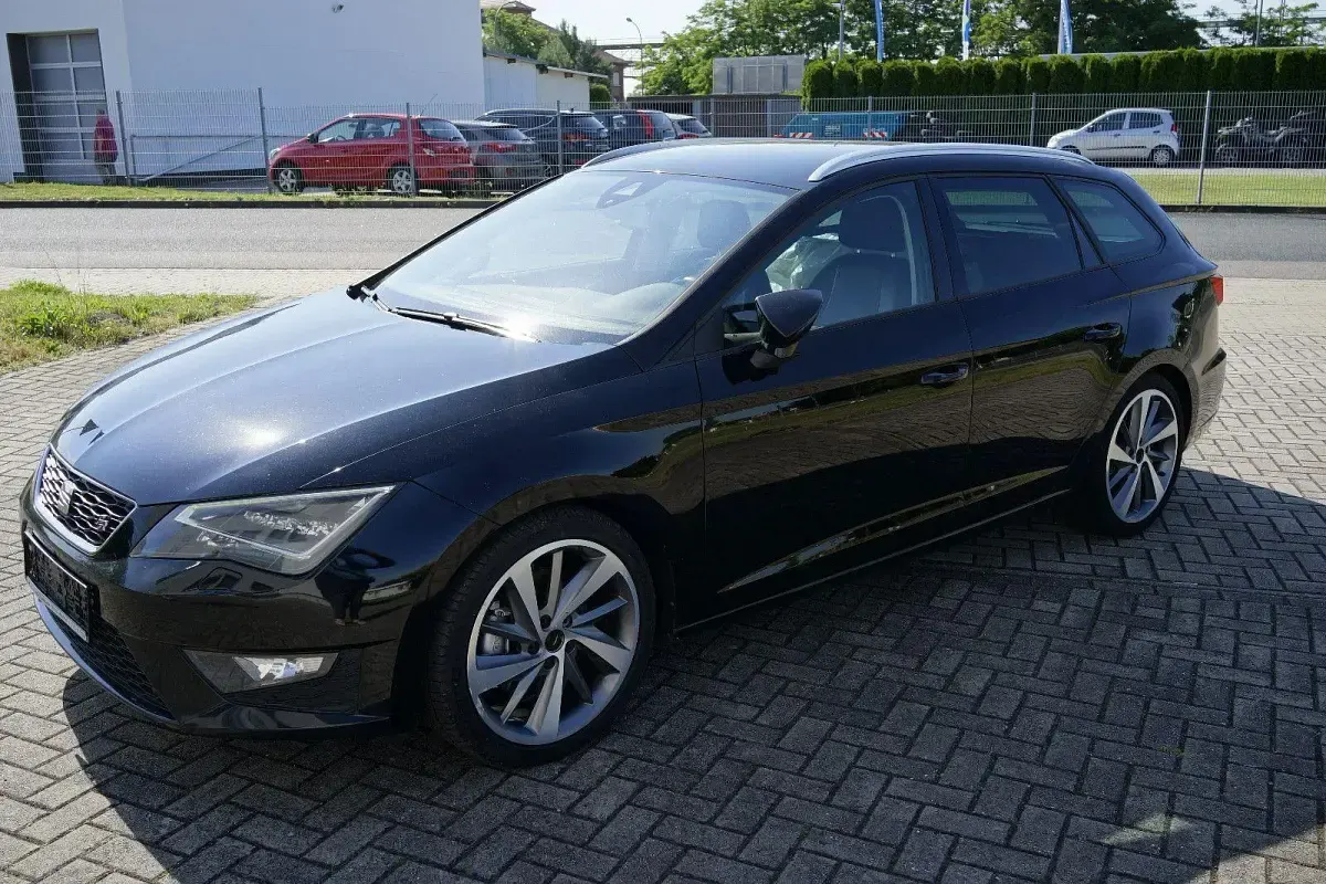 Gebraucht Seat Leon ST FR 184 PS (135 kW) 2015 Schwarz Kombi