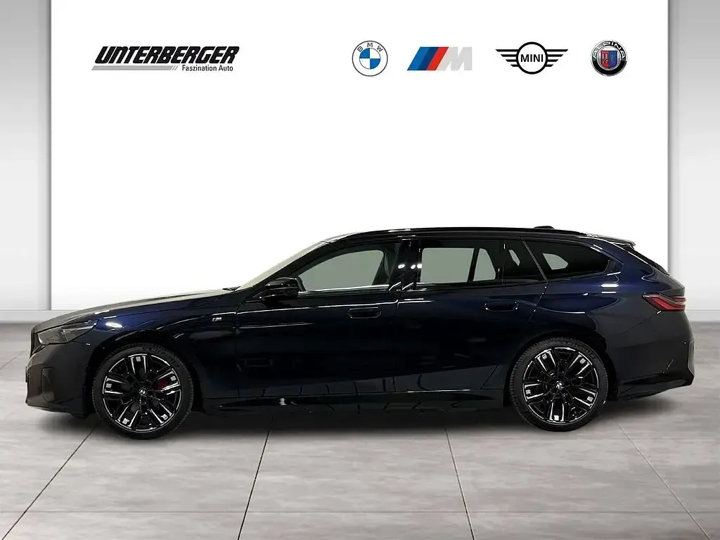 Gebraucht BMW i5 Performance 442 kW (601 PS) 2025 M carbonschwarz Kombi