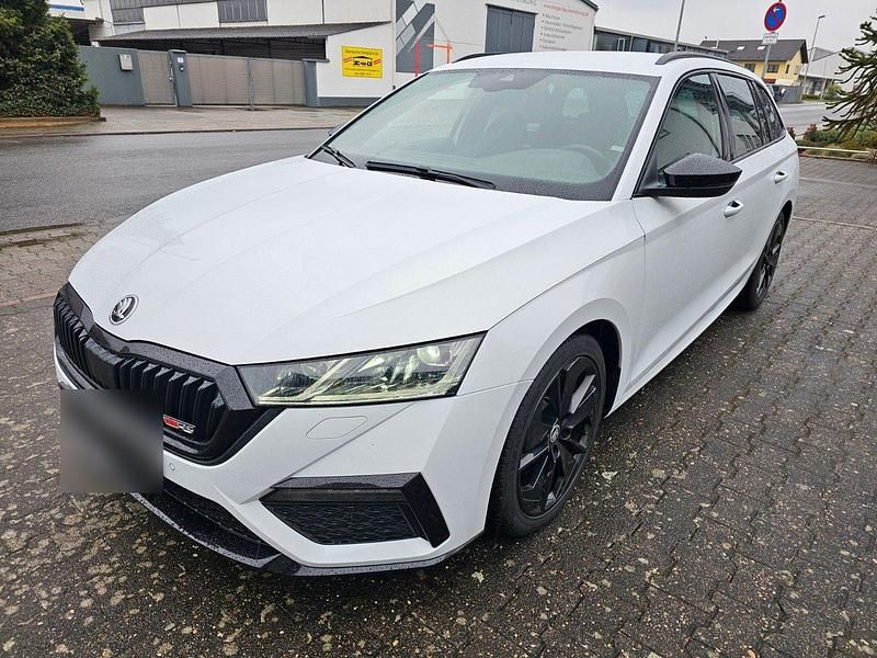 Gebraucht Skoda Octavia RS 200 PS (147 kW) 2021 Weiß Kombi
