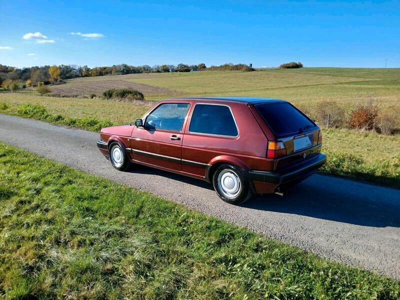Rot Gebraucht 1990 VW Golf II GTI Kleinwagen | 2.500 € - Bild 1/4