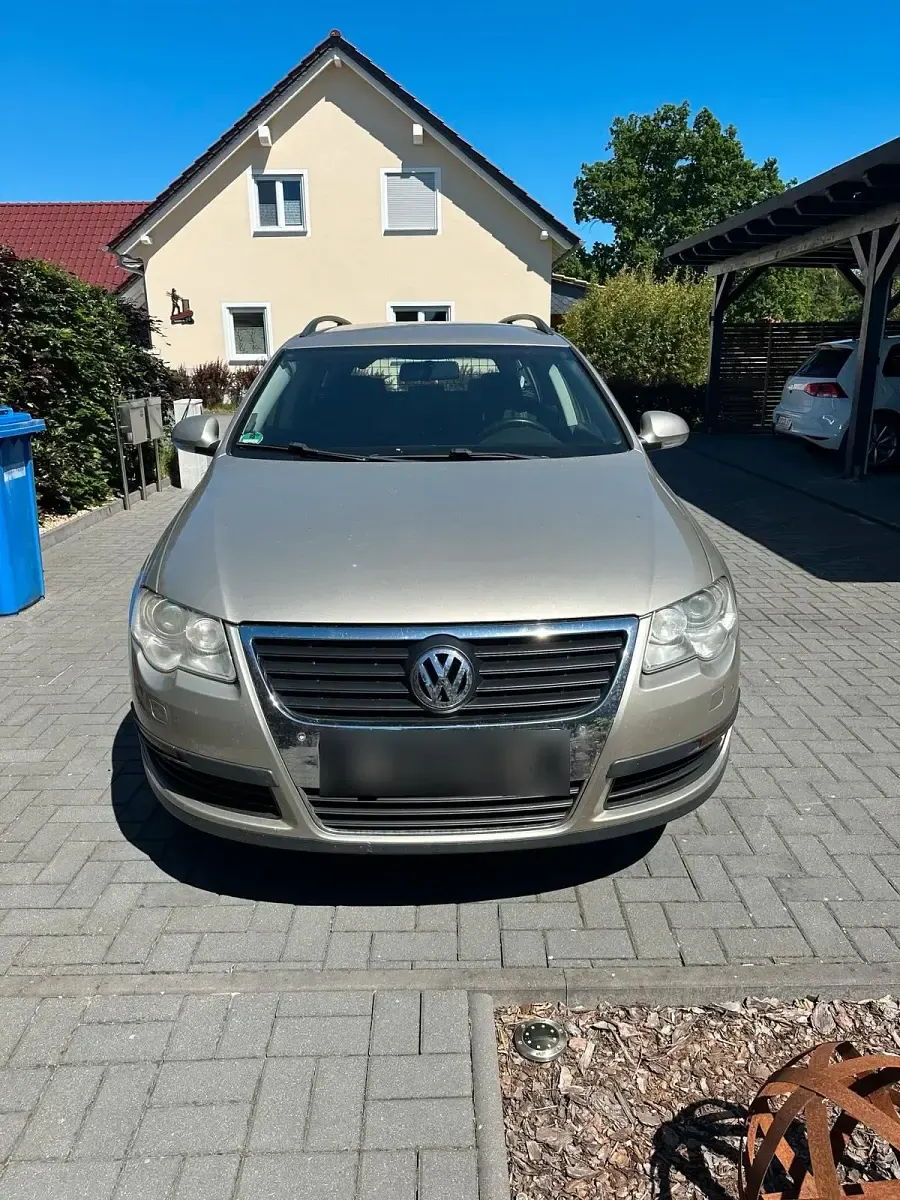 Gebraucht VW Passat 105 PS (77 kW) 2007 Beige Kombi