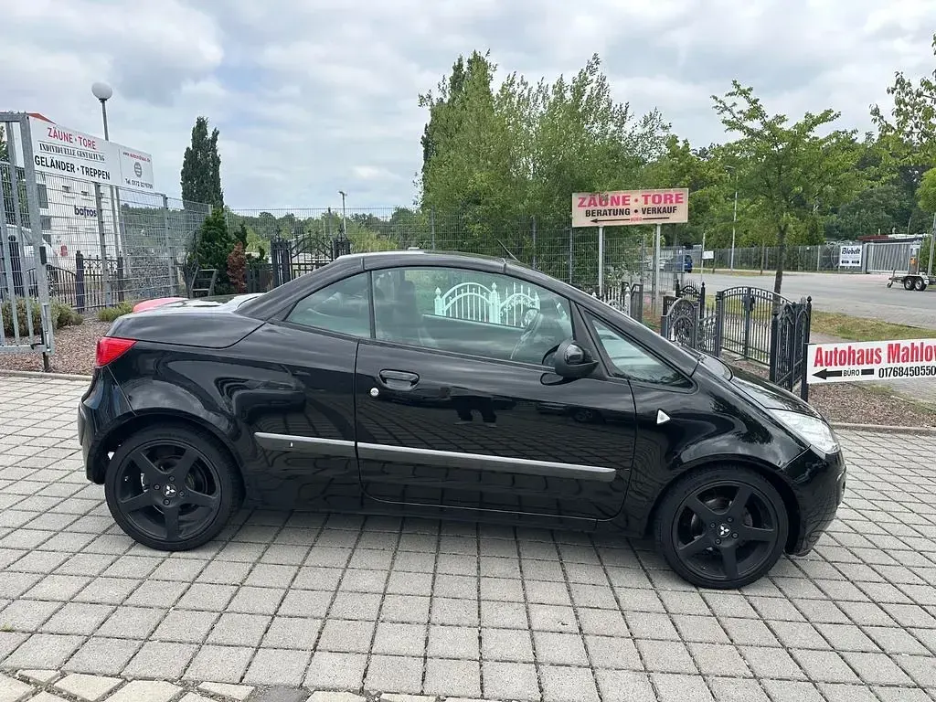 Gebraucht Mitsubishi Colt Invite 109 PS (80 kW) 2007 Espresso black Cabrio