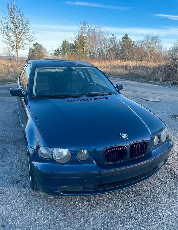 Gebraucht BMW 316 Compact 115 PS (84 kW) 2004 Blau Kleinwagen
