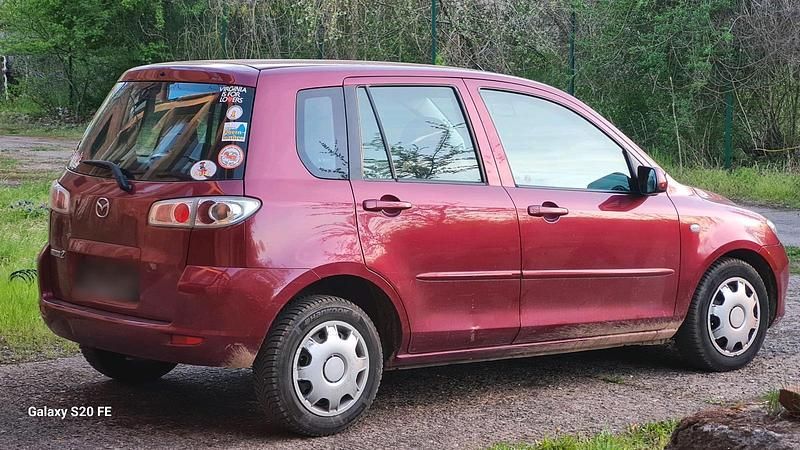 Second-hand Mazda 2 82 CP (60 kW) 2005 Roșu Hatchback