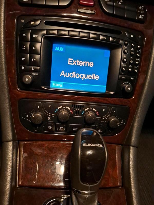 Gebraucht Mercedes C320 218 PS (160 kW) 2001 Blau Limousine