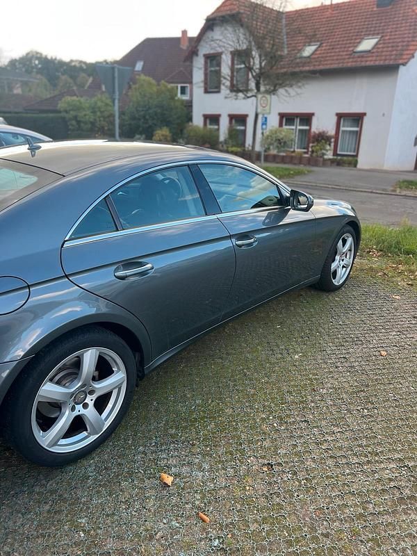 Gebraucht Mercedes CLS320 224 PS (164 kW) 2008 Coupé