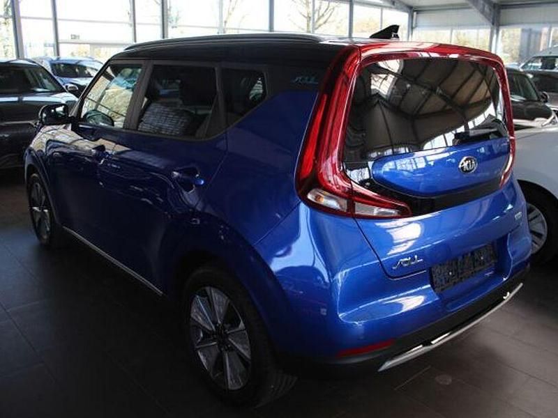Gebraucht Kia Soul EV Vision 100 kW (136 PS) 2021 Blau SUV