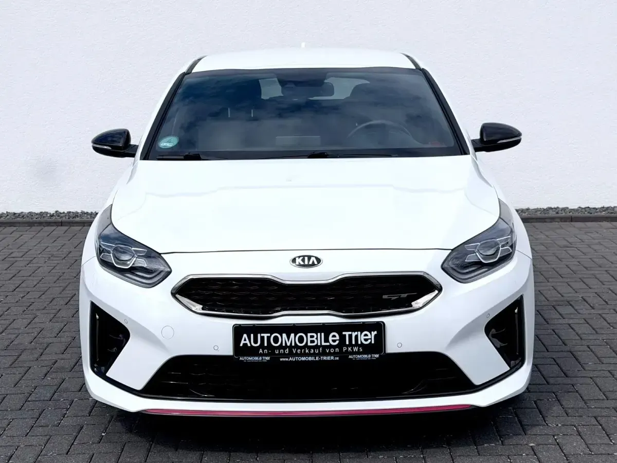 Gebraucht Kia ProCeed GT 204 PS (150 kW) 2019 Weiß Kombi