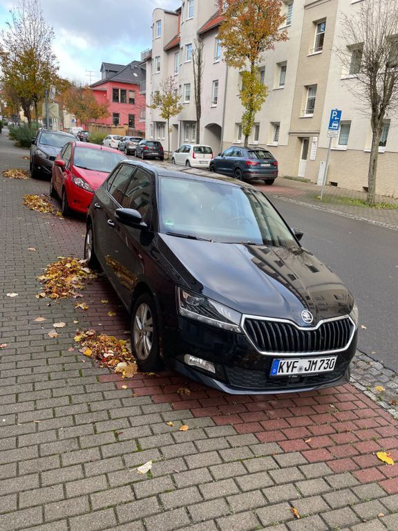 Schwarz Gebraucht 2020 Skoda Fabia Drive Kleinwagen | 14.800 € (Guter Preis) - Bild 1/4