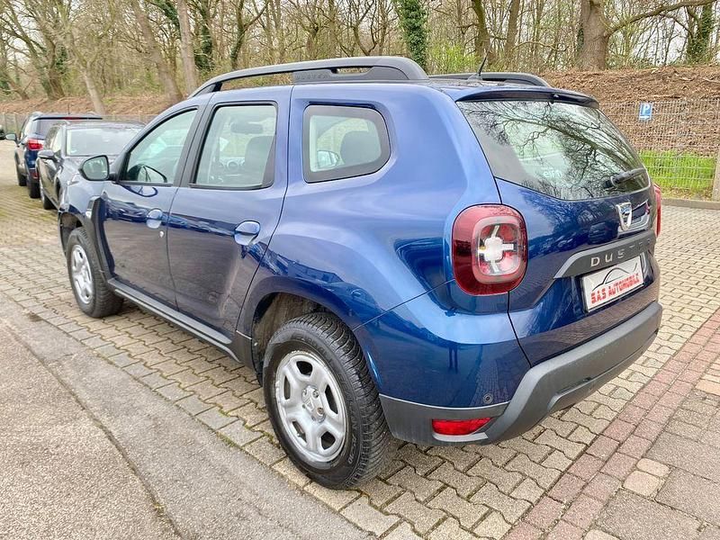 Gebraucht Dacia Duster Comfort 114 PS (83 kW) 2018 Blau SUV