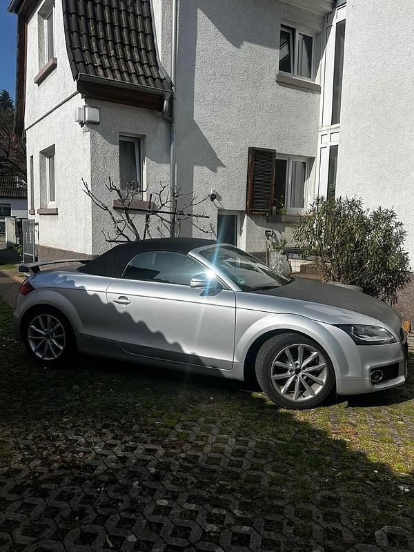 Gebraucht Audi TT Roadster 210 PS (154 kW) 2012 Grau Cabrio