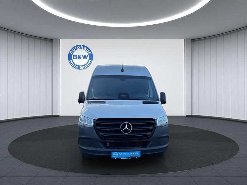 Gebraucht Mercedes Sprinter 170 PS (125 kW) 2025 Weiß Van