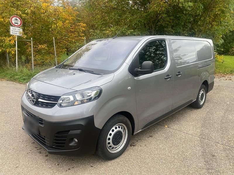Grau Gebraucht 2022 Opel Vivaro Van | 13.500 € (Superpreis) - Bild 1/4
