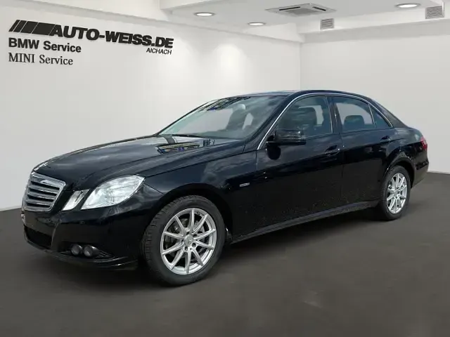 Gebraucht Mercedes E200 136 PS (100 kW) 2011 Limousine