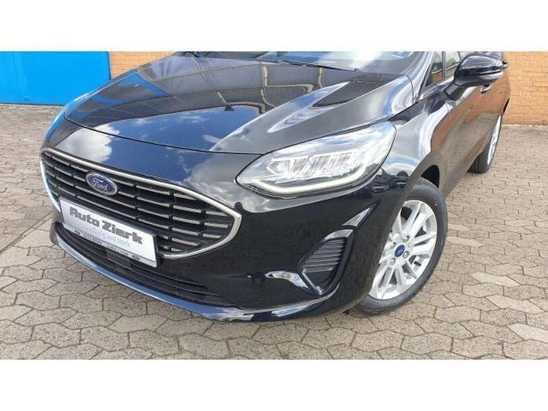 Gebraucht Ford Fiesta Titanium 101 PS (74 kW) 2024 Obsidianschwarz metallic Kleinwagen
