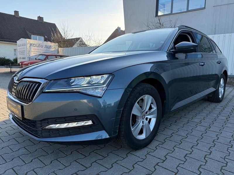 Gebraucht Skoda Superb Ambition 150 PS (110 kW) 2020 Grau Kombi