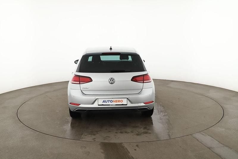 Gebraucht VW Golf VII Join 86 PS (63 kW) 2019 Grau Limousine