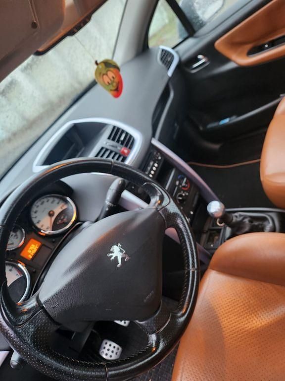 Gebraucht Peugeot 207 120 PS (88 kW) 2007 Grau Cabrio