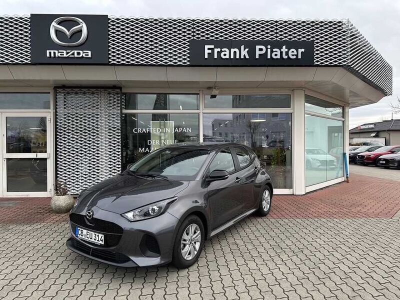 Grau Gebraucht 2024 Mazda 2 Limousine | 20.990 € (Fairer Preis) - Bild 1/4