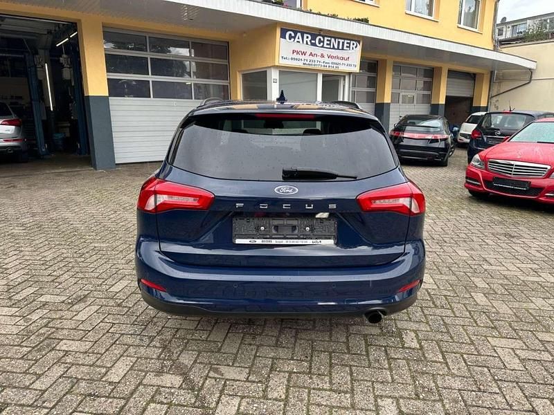 Gebraucht Ford Focus 125 PS (91 kW) 2018 Blau Kombi