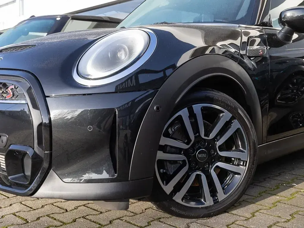 Gebraucht Mini Cooper S Cabriolet 178 PS (130 kW) 2023 Schwarz Cabrio