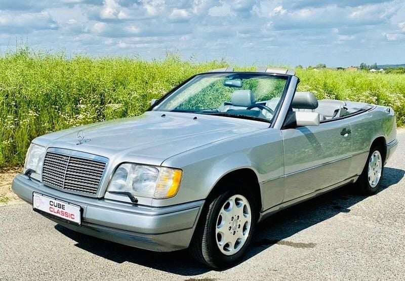 Gebraucht Mercedes E320 220 PS (161 kW) 1995 Silber metallic Cabrio