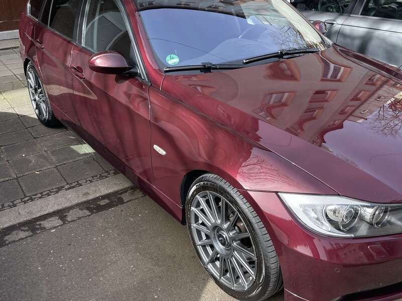 Violett Gebraucht 2008 BMW 320 Kombi | 5.750 € (Fairer Preis) - Bild 1/4
