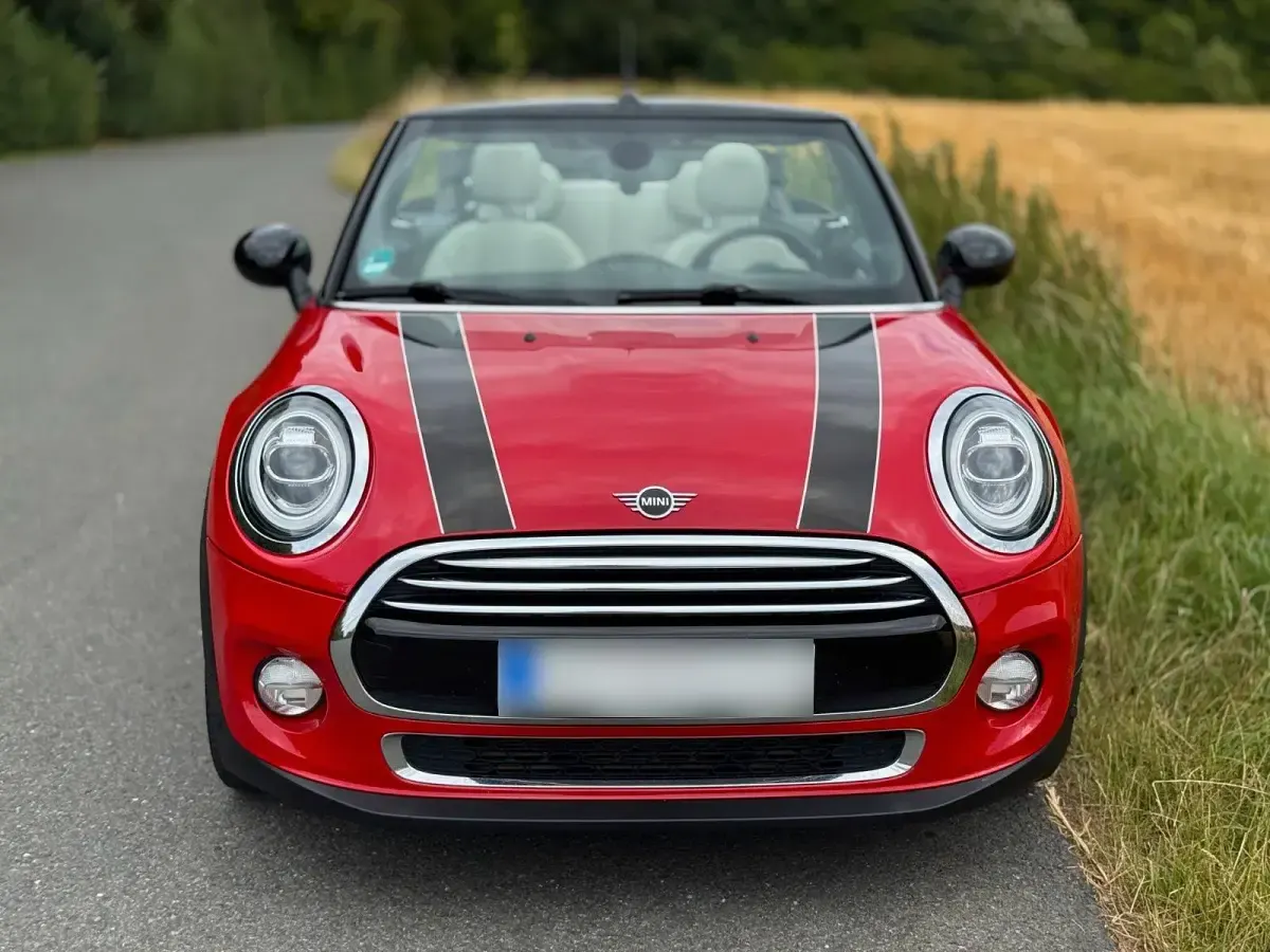 Gebraucht Mini Cooper Cabriolet Chili 136 PS (100 kW) 2018 Rot Cabrio