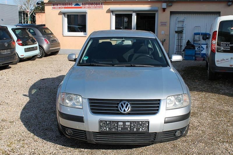 Gebraucht VW Passat Trendline 131 PS (96 kW) 2002 Silber Limousine