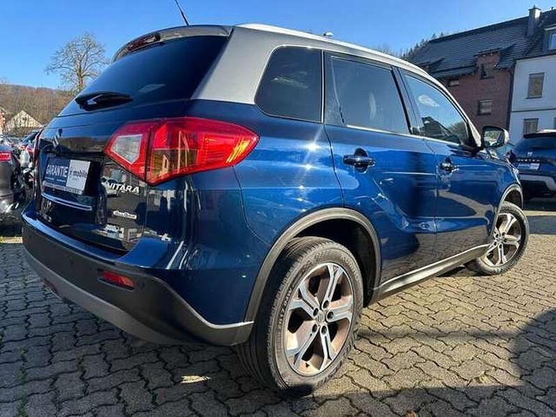 Gebraucht Suzuki Vitara Comfort 120 PS (88 kW) 2018 Blau SUV